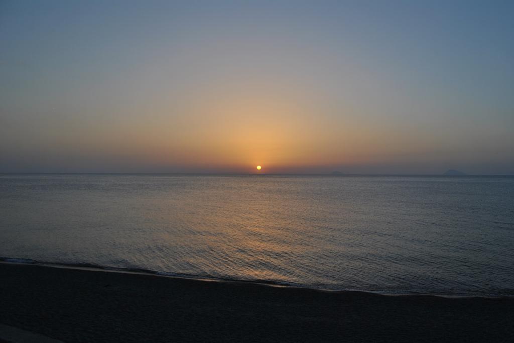 Camping B&B Gioiosa Gioiosa Marea Exteriör bild