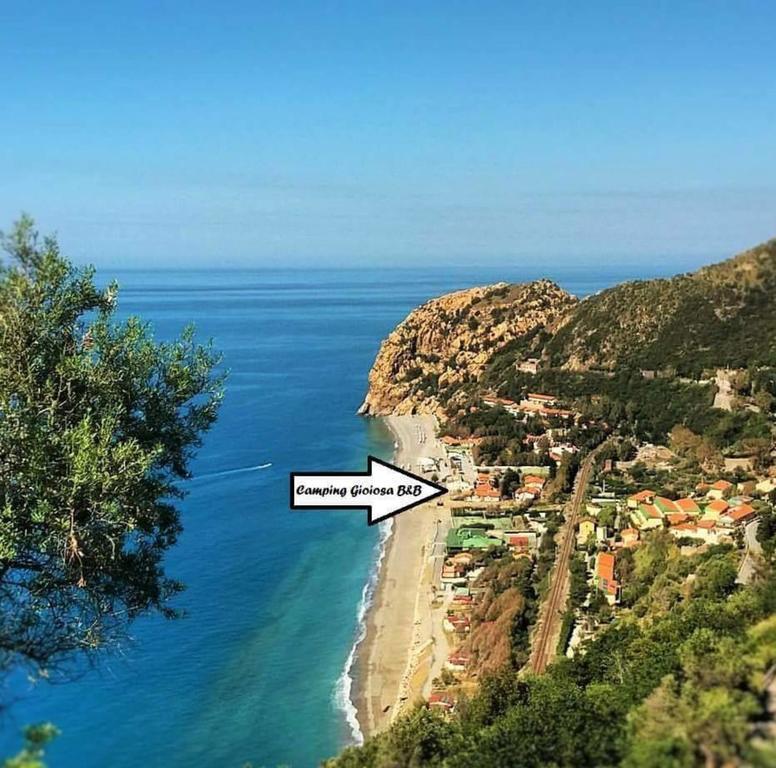 Camping B&B Gioiosa Gioiosa Marea Exteriör bild