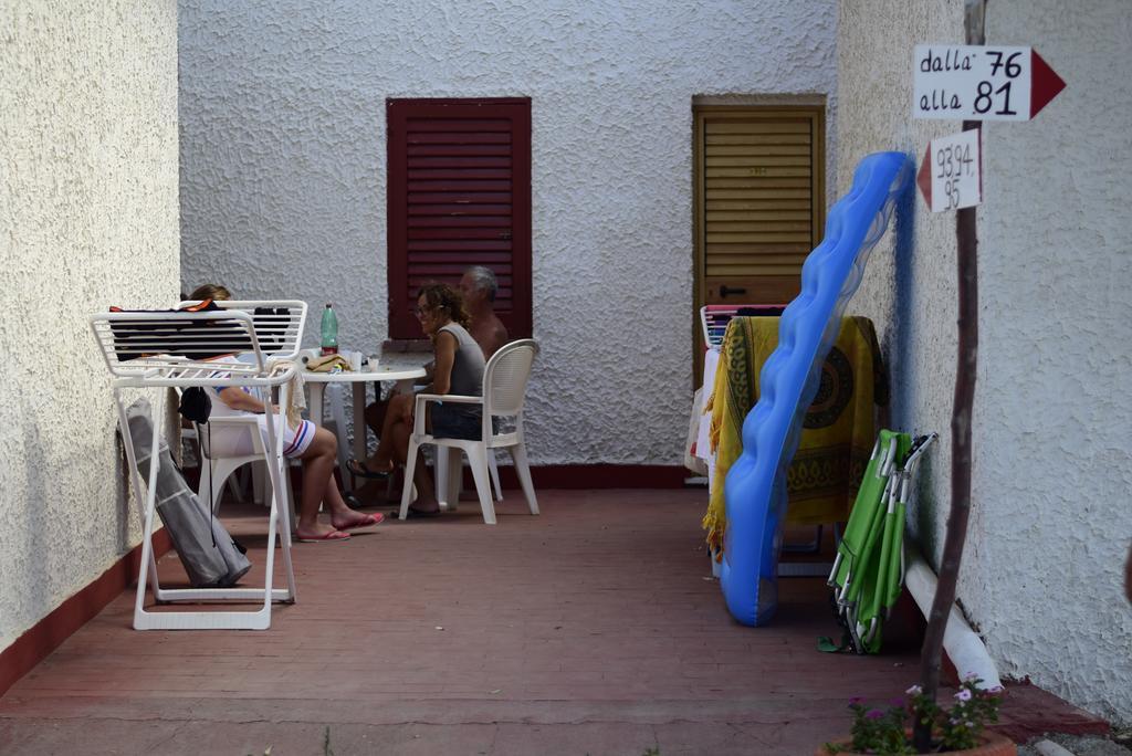 Camping B&B Gioiosa Gioiosa Marea Exteriör bild